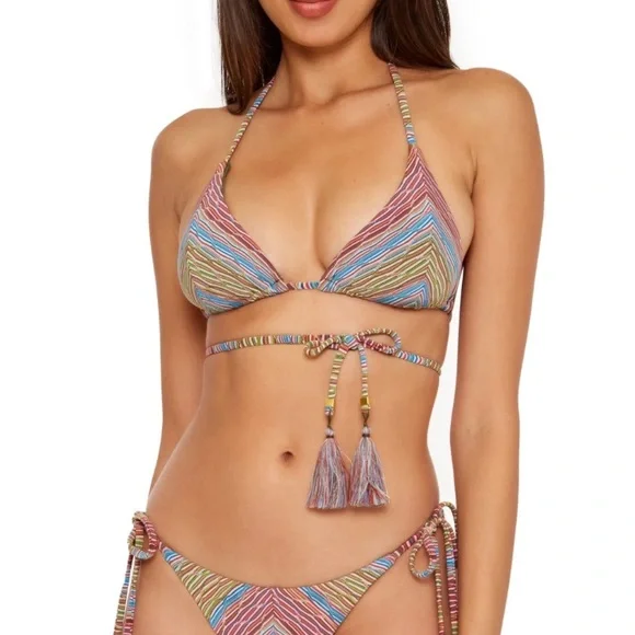 BECCA BY REBECCA VIRTUE
Cheryl Triangle Bikini Top - Picture 3 of 9